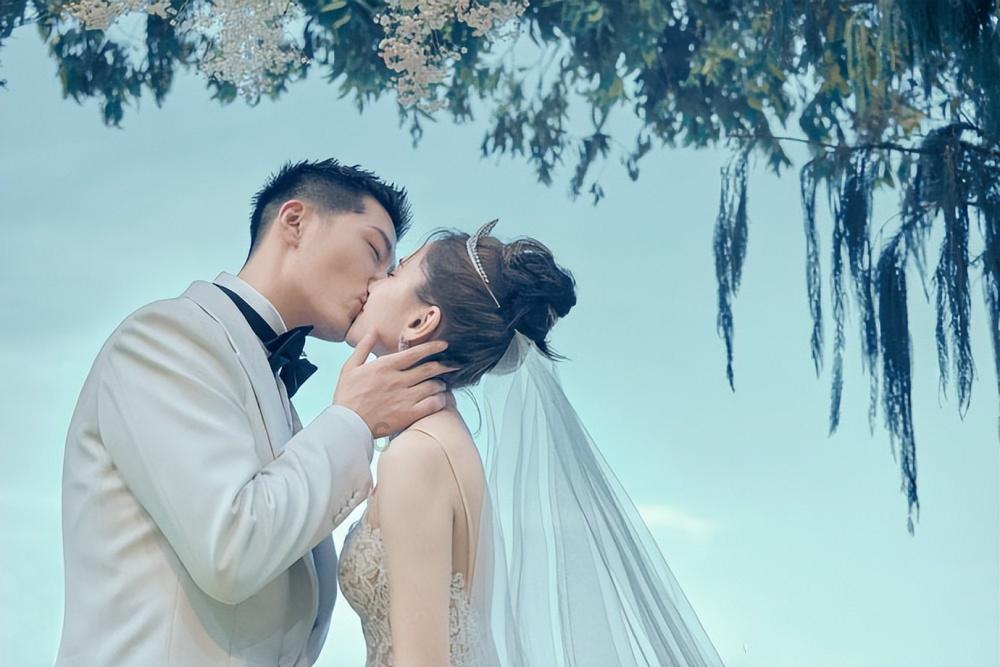 手机开不了机了，什么方法都试过了，但还是开不了，怎么回事？